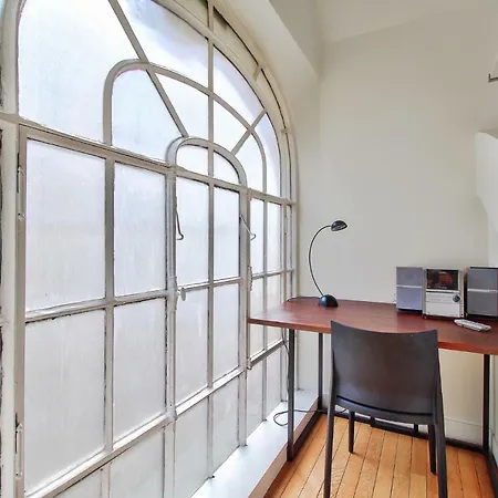 Saint Lazare Apartment